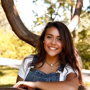 Meet your Posher, Jenna